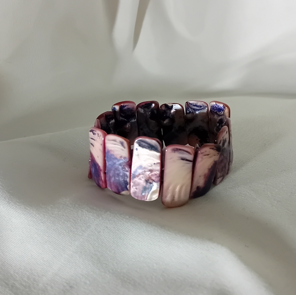 Elegant Purple and Pink Abalone Shell Bracelet